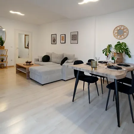 Bismarck - And Relaxing With Rooftop Terrace In Naehe Messe