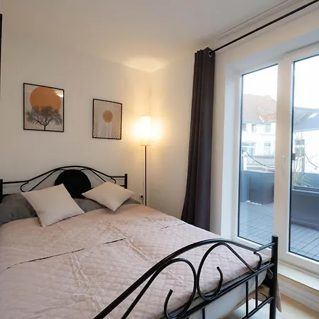 Apartment Bismarck - And Relaxing With Rooftop Terrace In